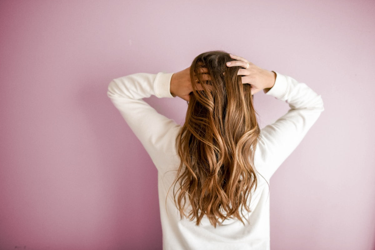 Black Seed Oil for Hair Loss: Does Nigella Sativa Work?